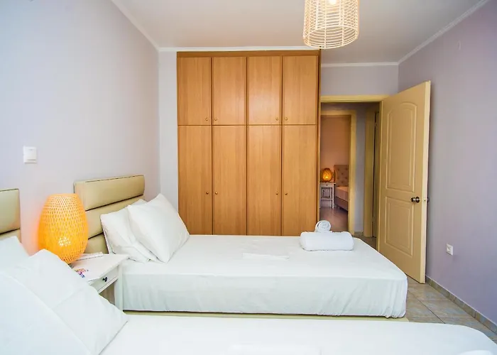 Elena's 3 Argostoli (Kefalonia)