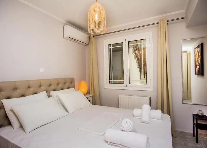 Elena's 3 * Аргостолион