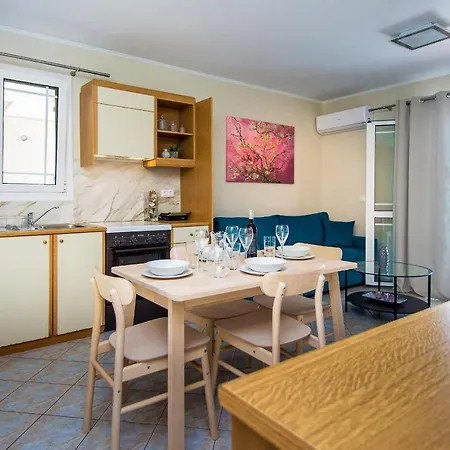 Apartament Elena's 3